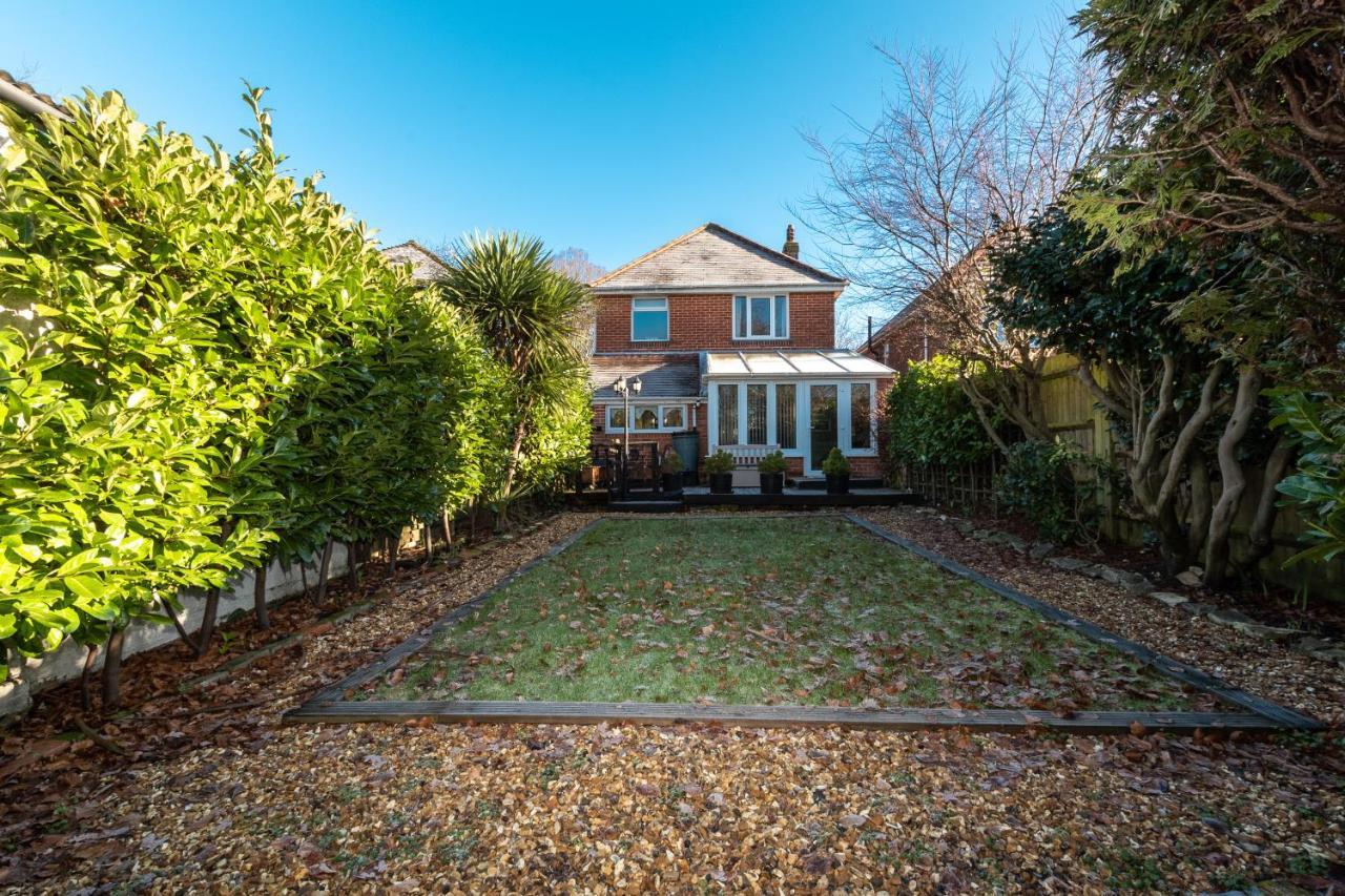 Cheerful 3-Bedroom Douglas House With Patio Southampton Exterior photo